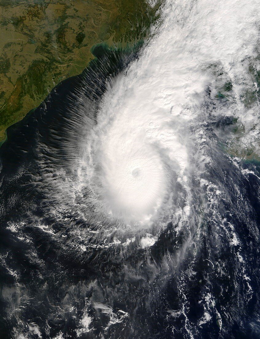 Tropical Cyclone Sidr,satellite image