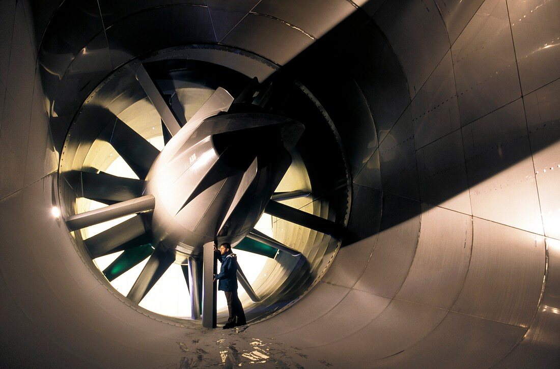 Wind tunnel turbine