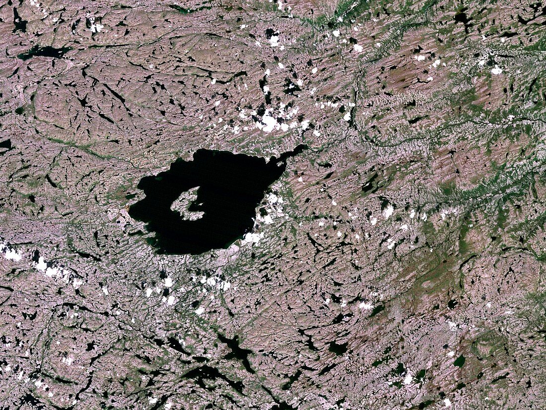Mistastin crater,satellite image