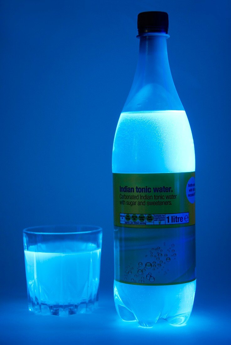 Tonic water in UV light