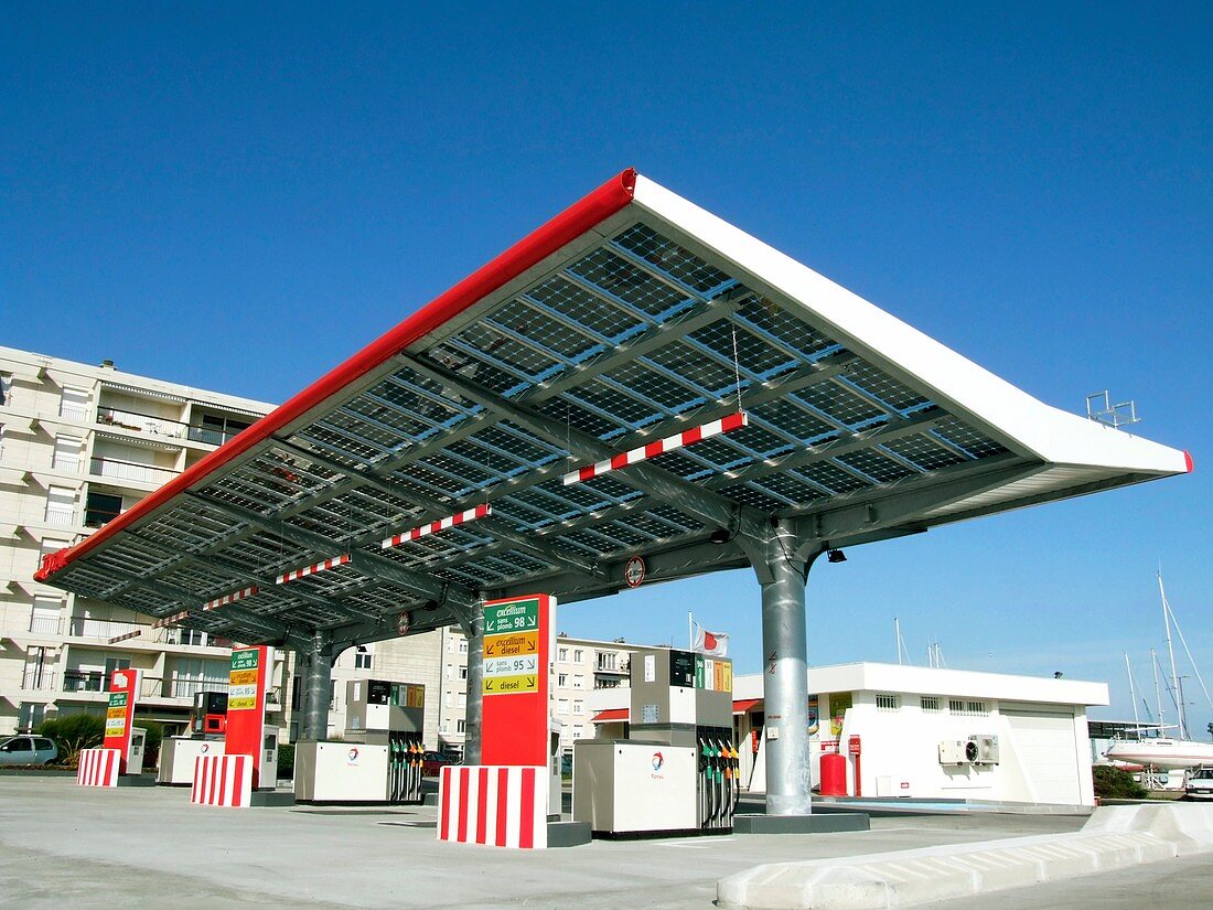 Solar-powered petrol station