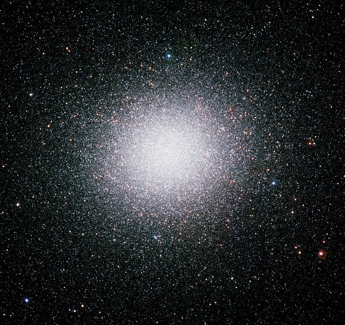 Omega Centauri (NGC 5139),optical image