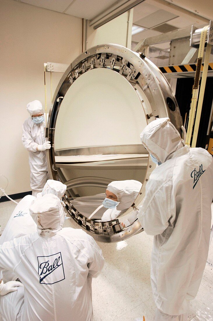 Kepler Mission primary mirror inspection