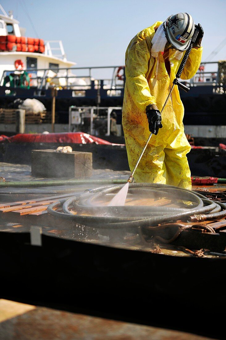 Gulf of Mexico oil spill clean-up,2010