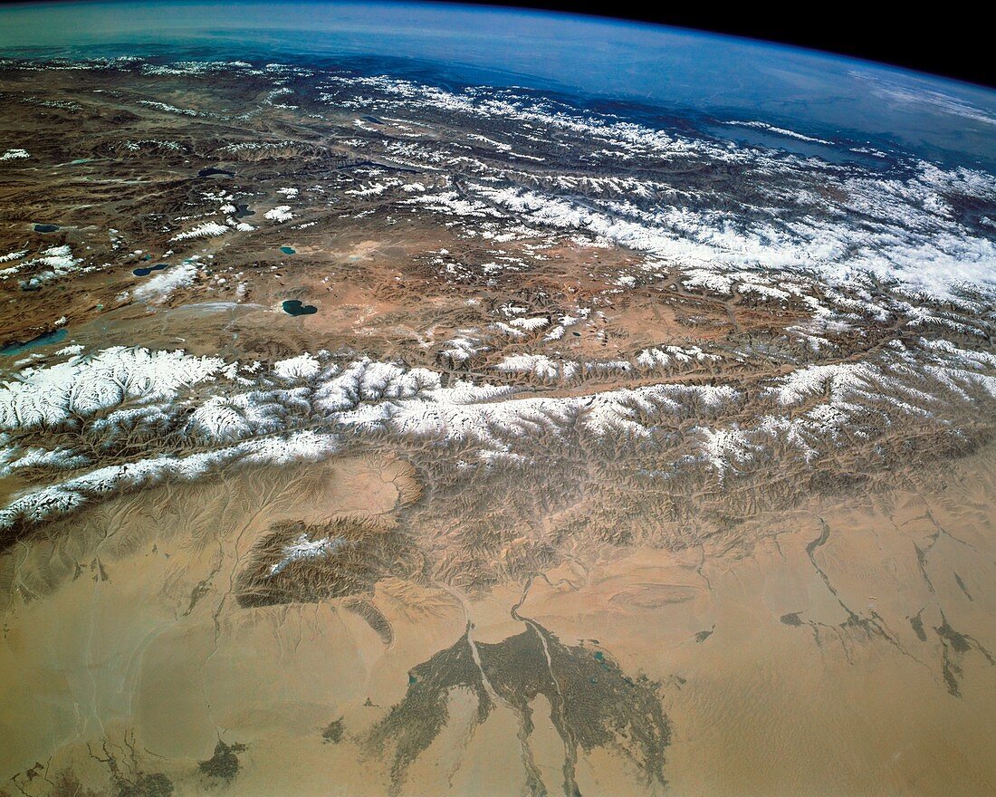 Taklamakan Desert and Tibetan Plateau