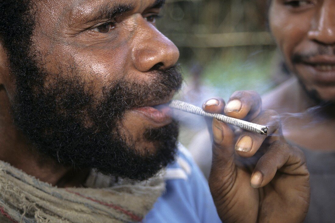 Local cigarette,Papua New Guinea