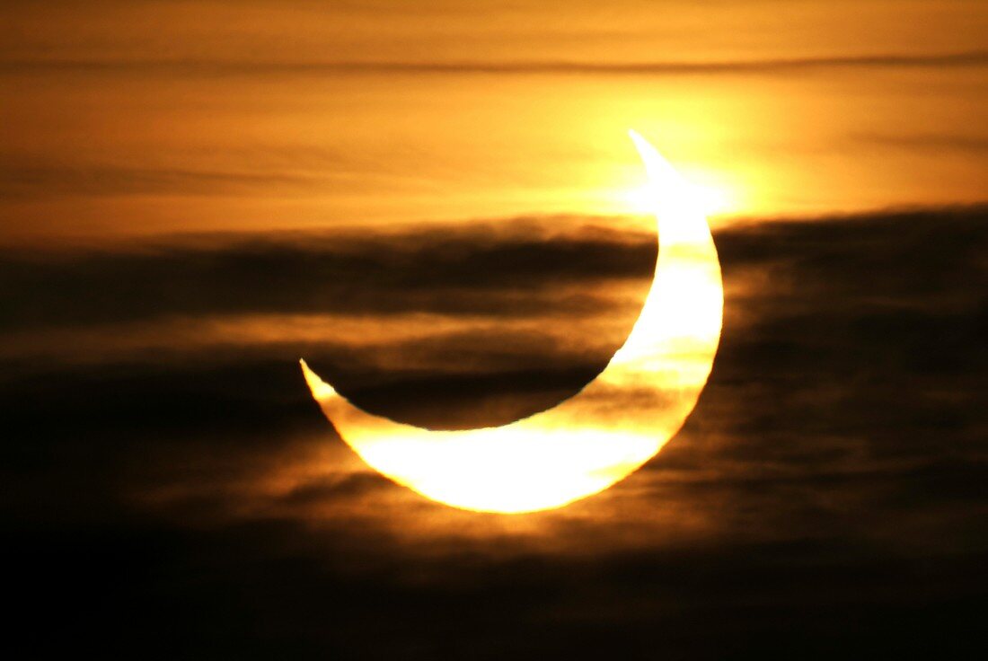 Partial solar eclipse,January 2011