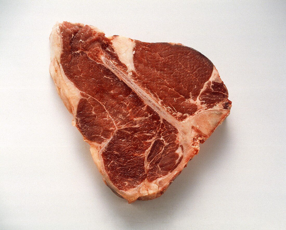 Ein T-Bone-Steak – Bilder kaufen – 116077 StockFood