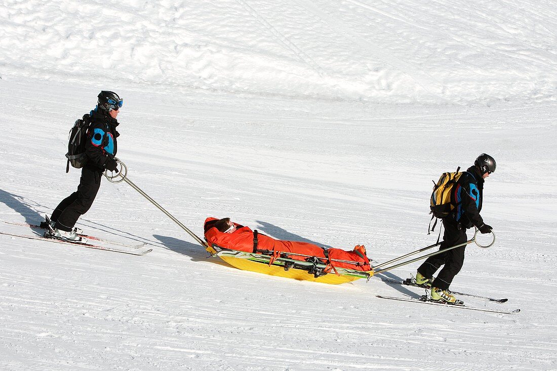 Ski rescue