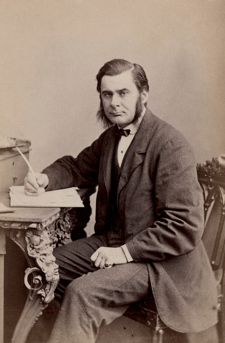 Thomas Huxley,British naturalist
