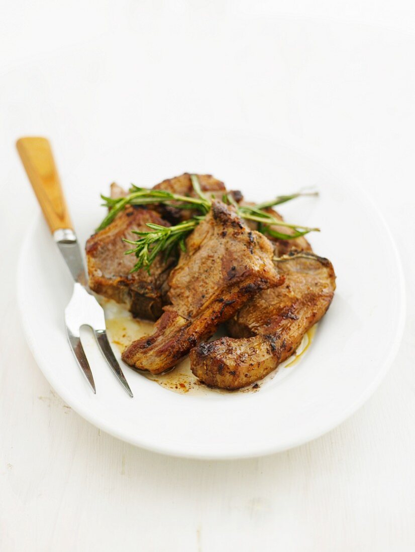 Lamb chops with rosemary