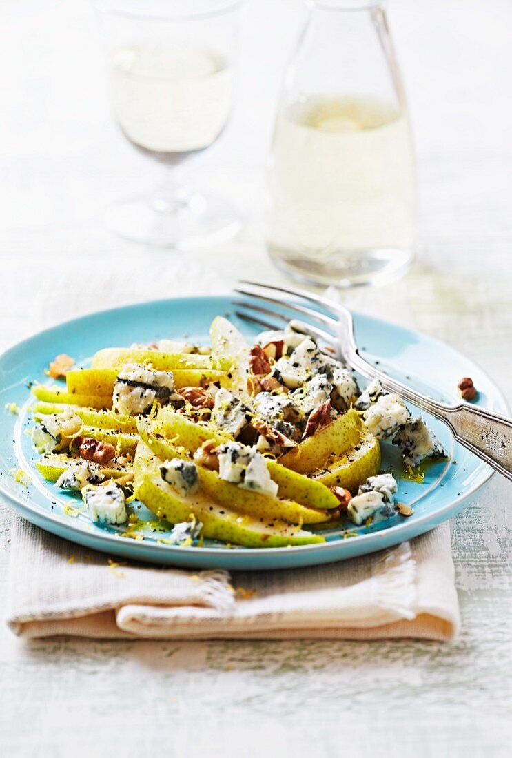 Pear salad with blue cheese, walnuts and lemon zest