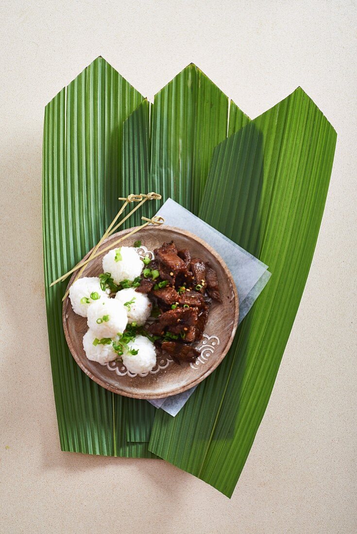 Marinated beef with sticky rice