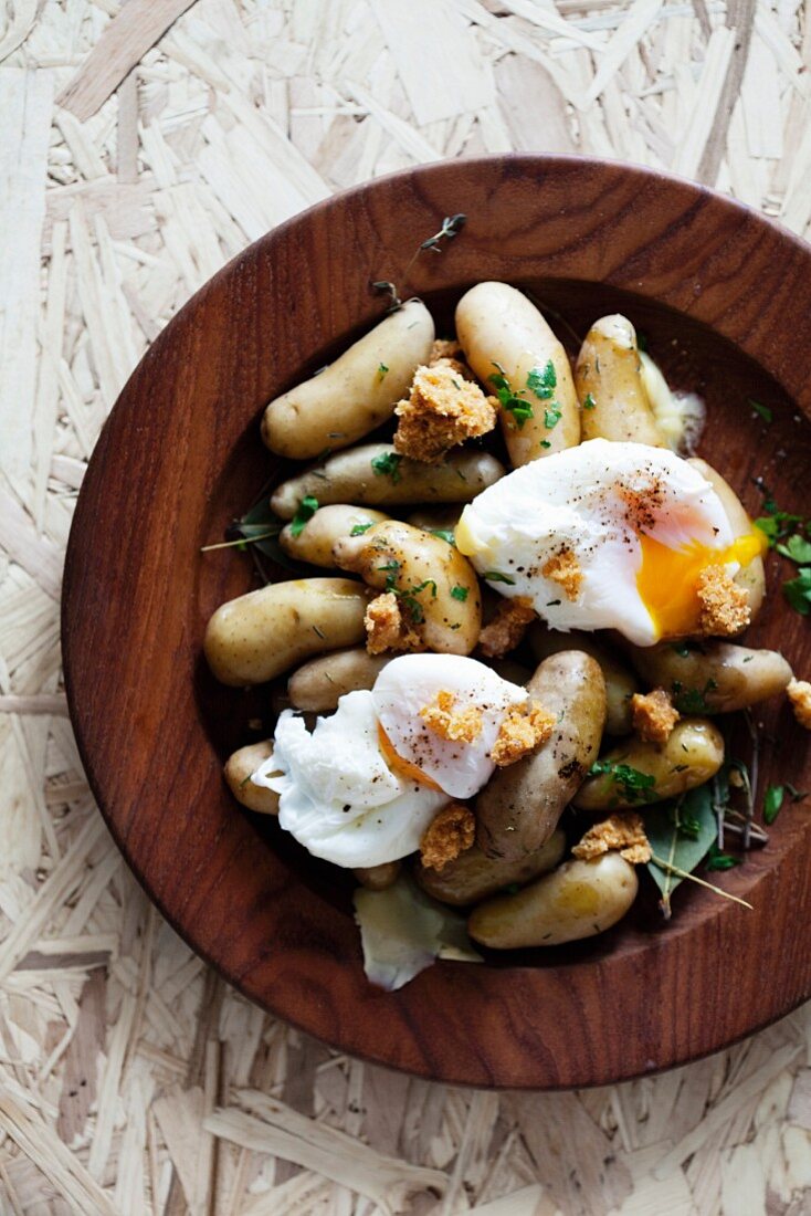 Poached eggs on a bed of potatoes