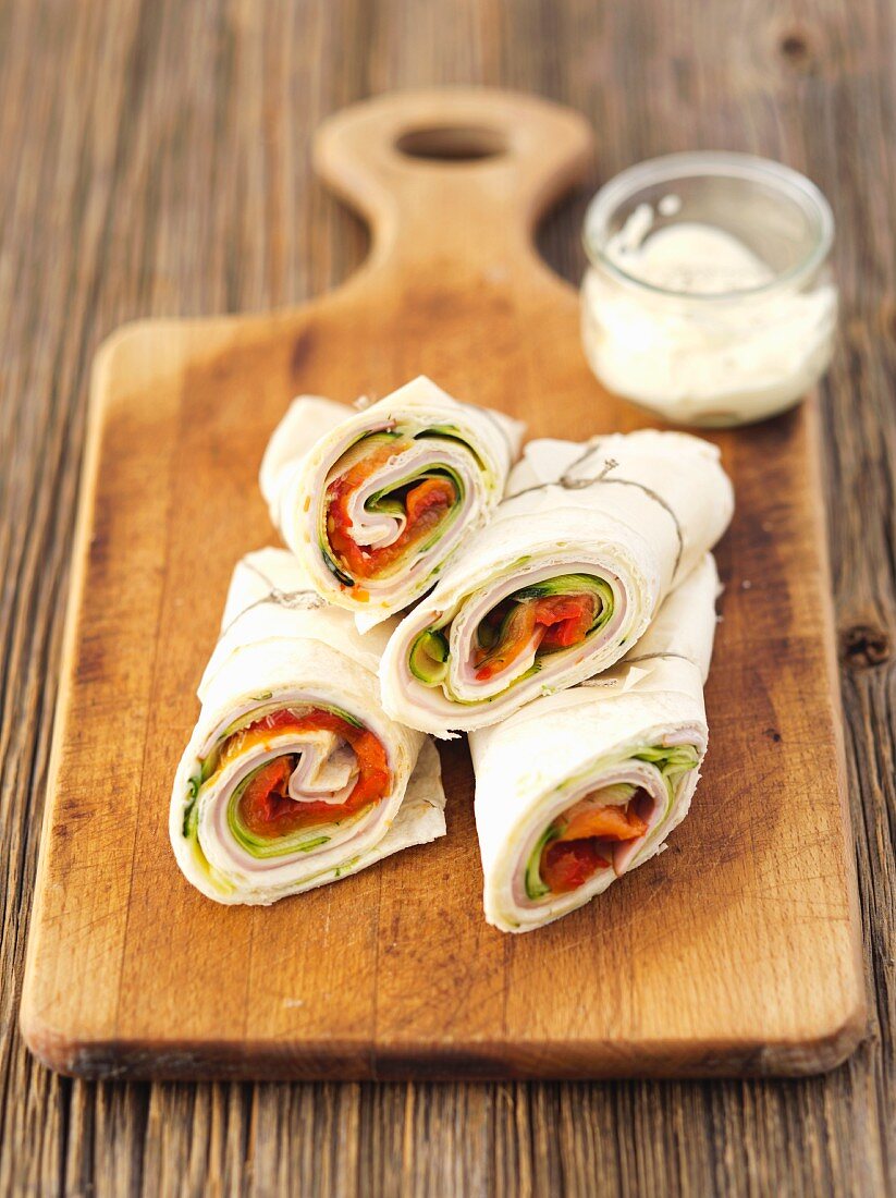 Courgette, ham and cheese wraps