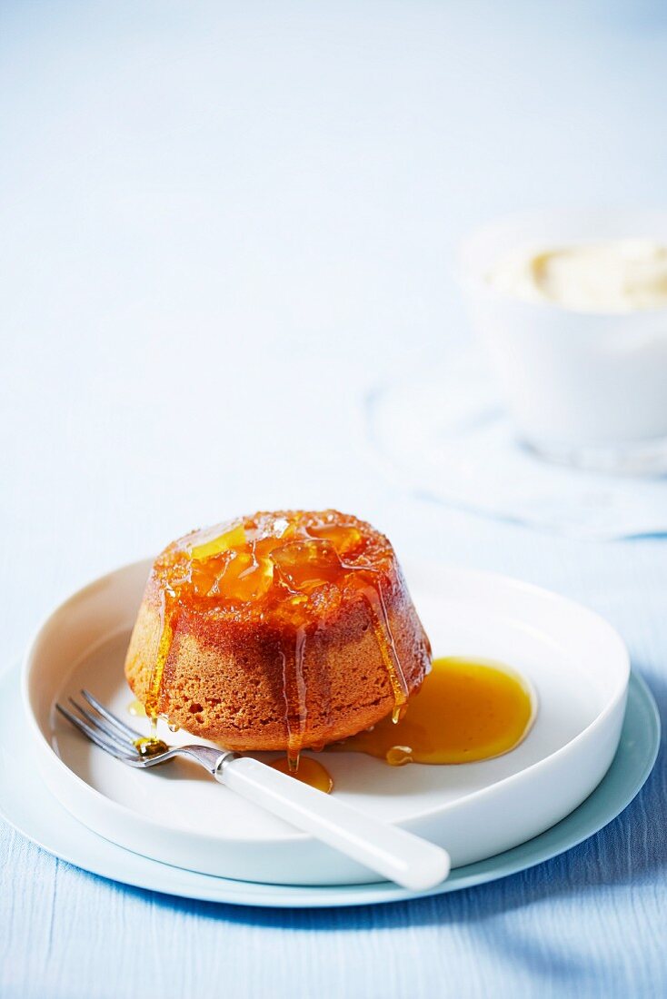Upside-down pudding with caramelised ginger