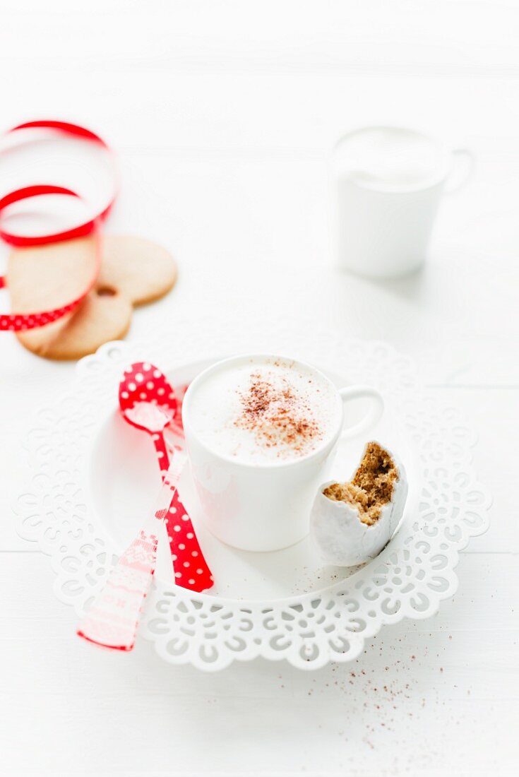 A cappuccino and pepper nut biscuits for Christmas