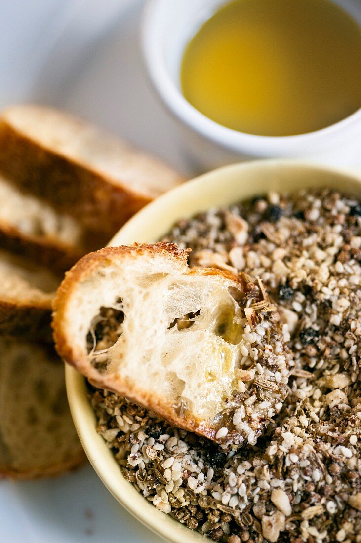 Dukkah (African-Oriental spice mixture) with white bread