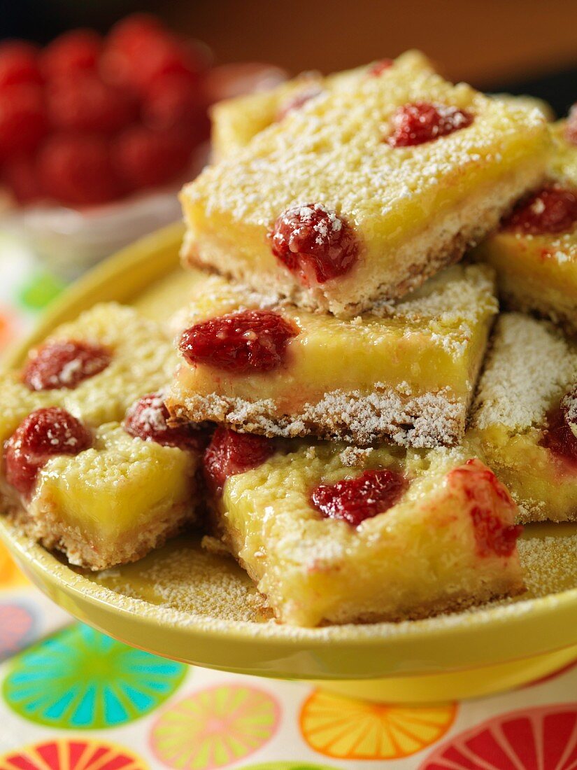 Lime and raspberry slices