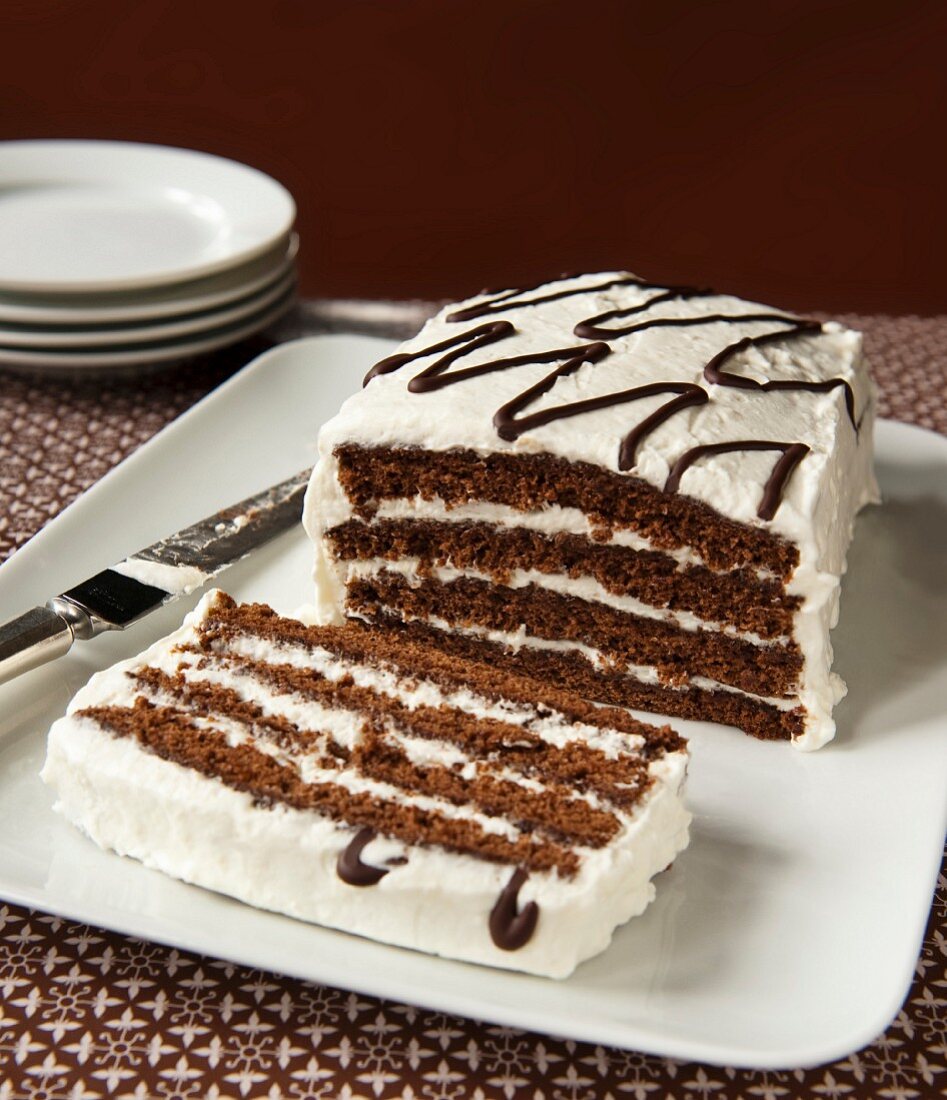 Chocolate cream cake