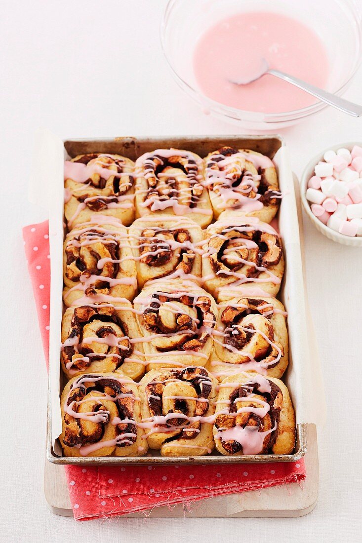 Choc mallow scrolls