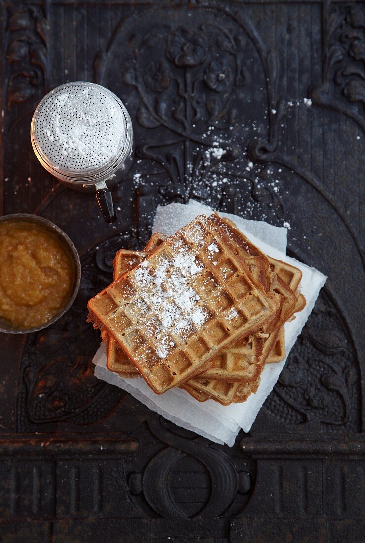 Cinnamon waffles with quince sauce