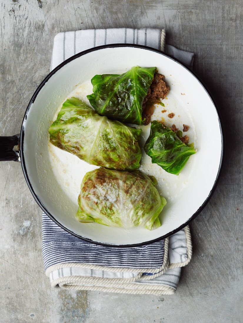 Cabbage roulade filled with minced meat