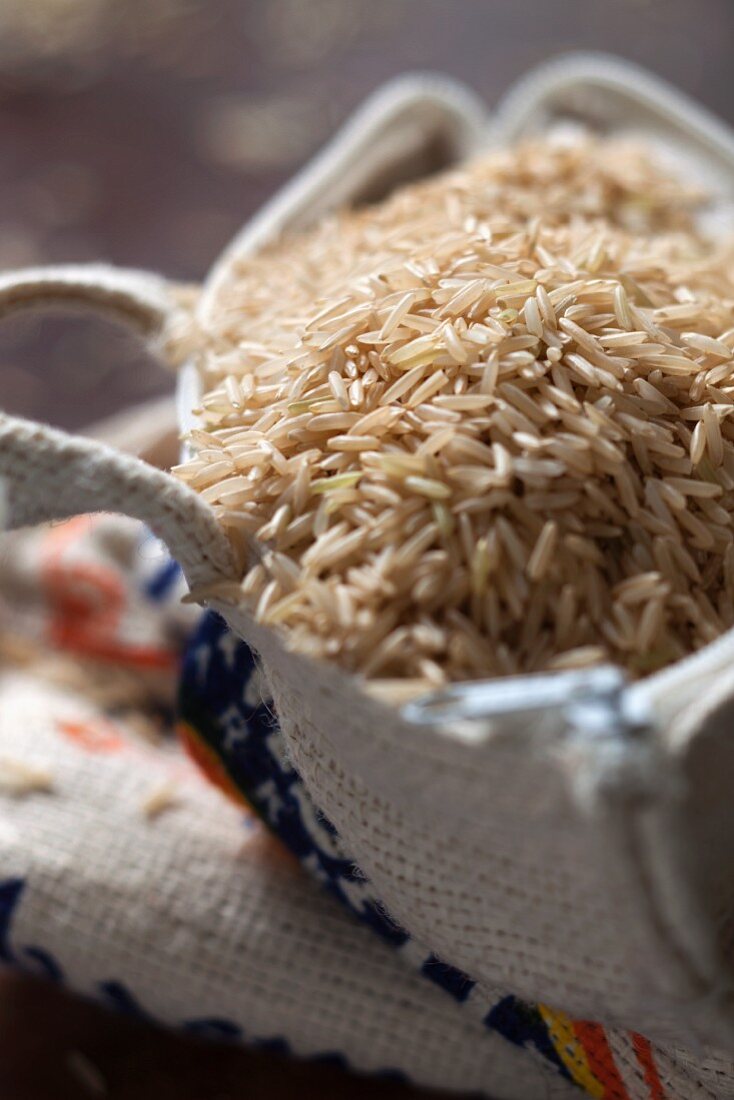 Long grain rice in a jute sack