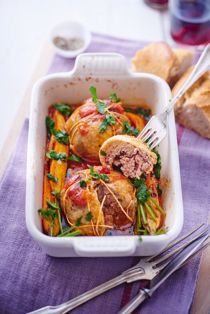 Guinea fowl roulade with carrots