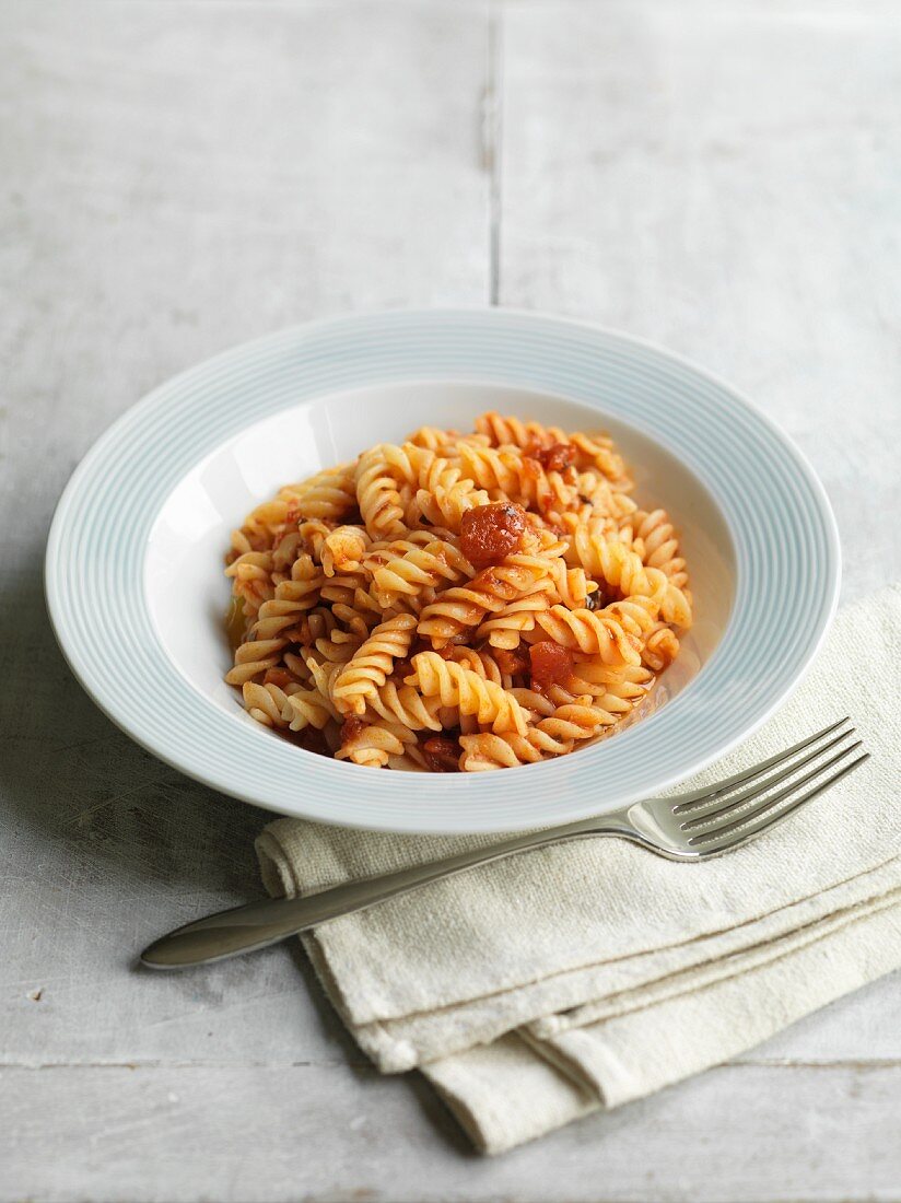 Fusilli with tomatoes