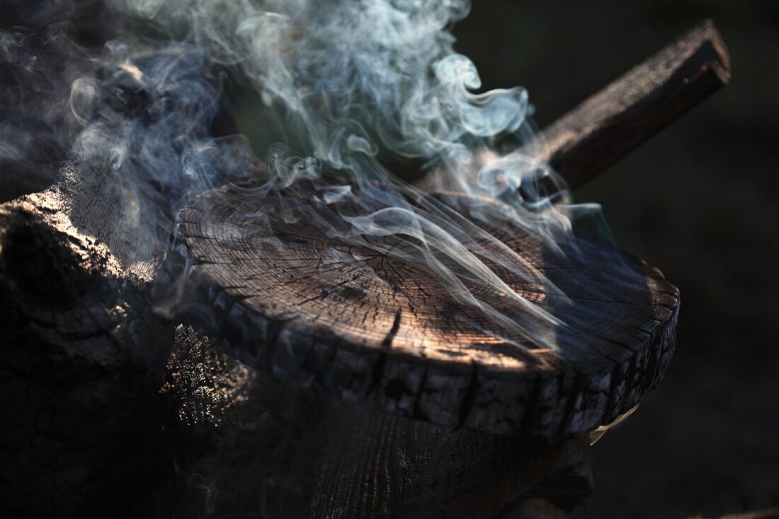 A smoking slice of wood (acacia wood)