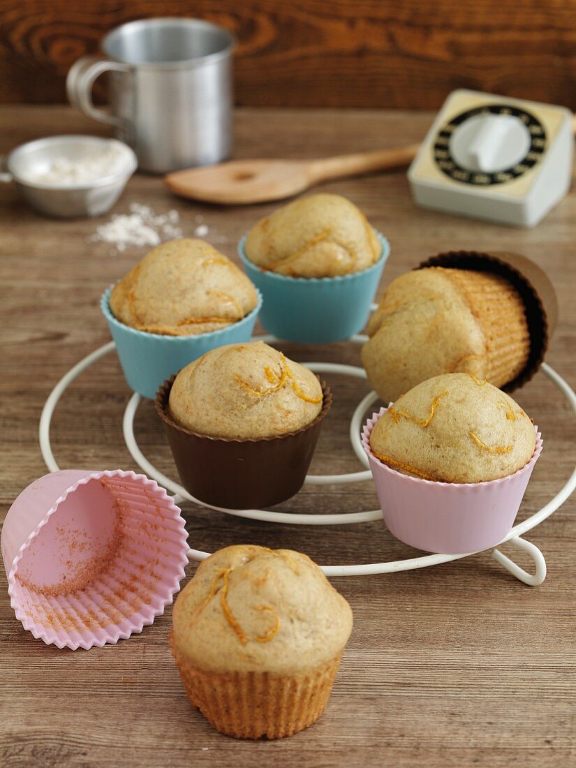 Muffins mit Orangenzesten