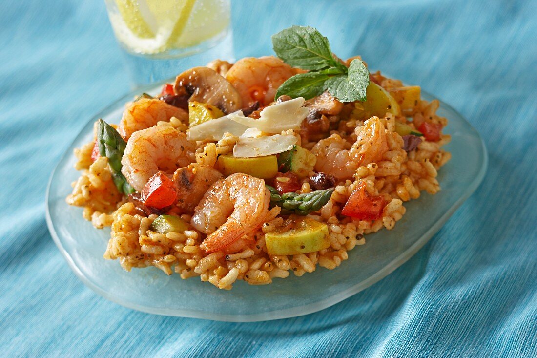 Vegetable rice with prawns