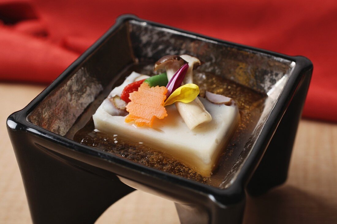 Tofu kaiseki (Japanese appetiser)