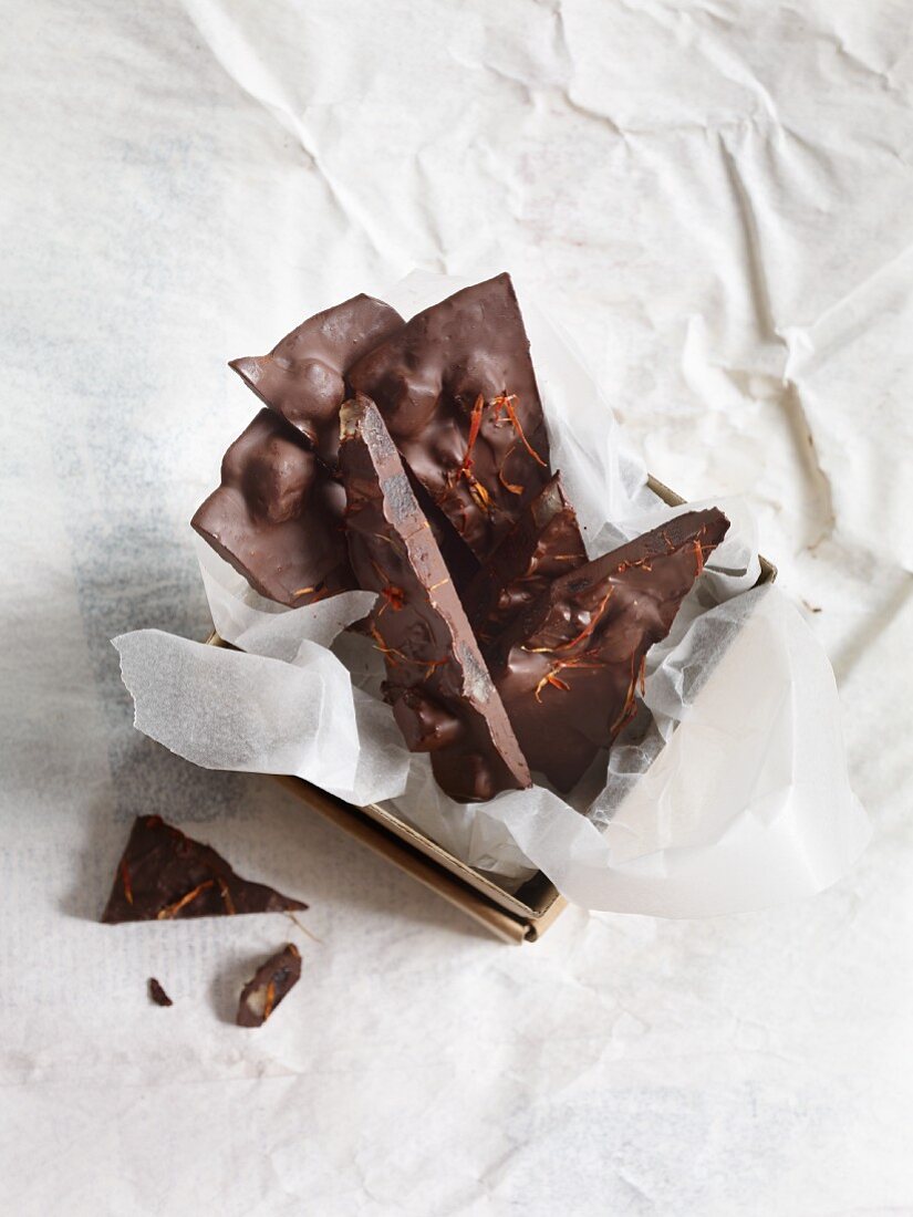 Broken chocolate with nuts and chilli