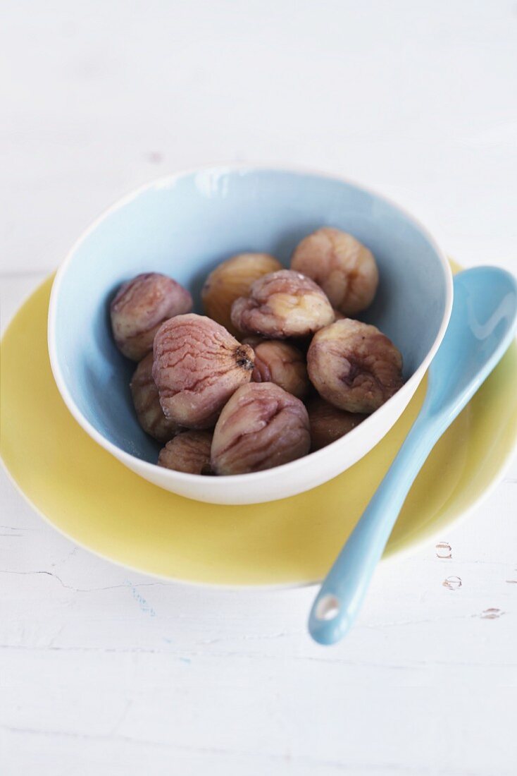 A bowl of cooked chestnuts