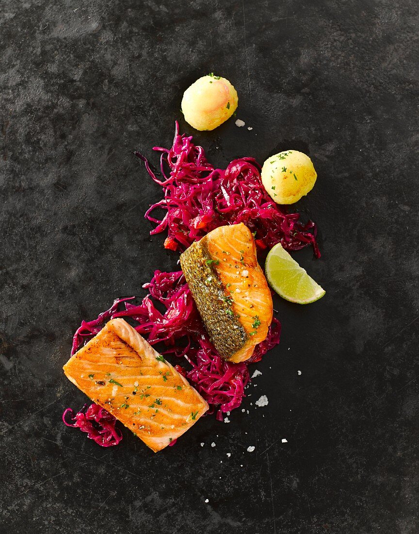 Salmon fillet with red cabbage and mini potato dumplings
