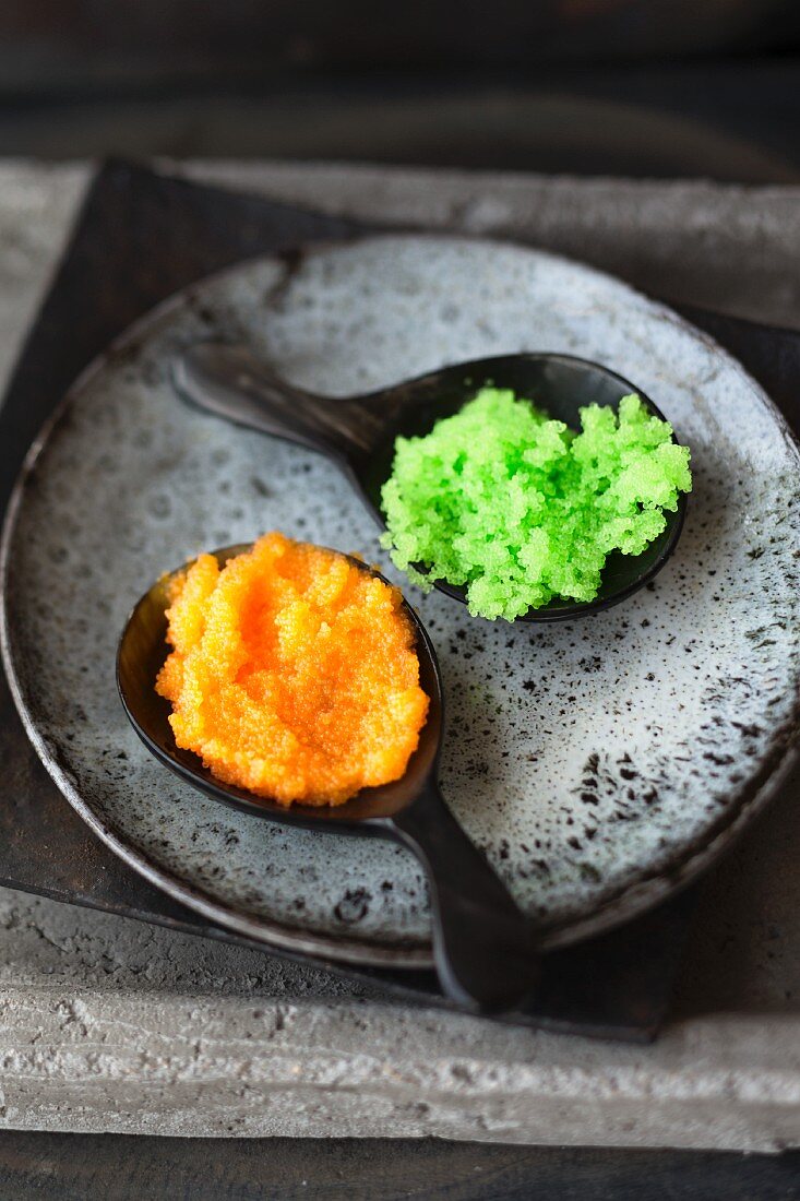 Tobiko-Kaviar (Gefärbter Fischrogen vom Fliegenden Fisch, Japan)