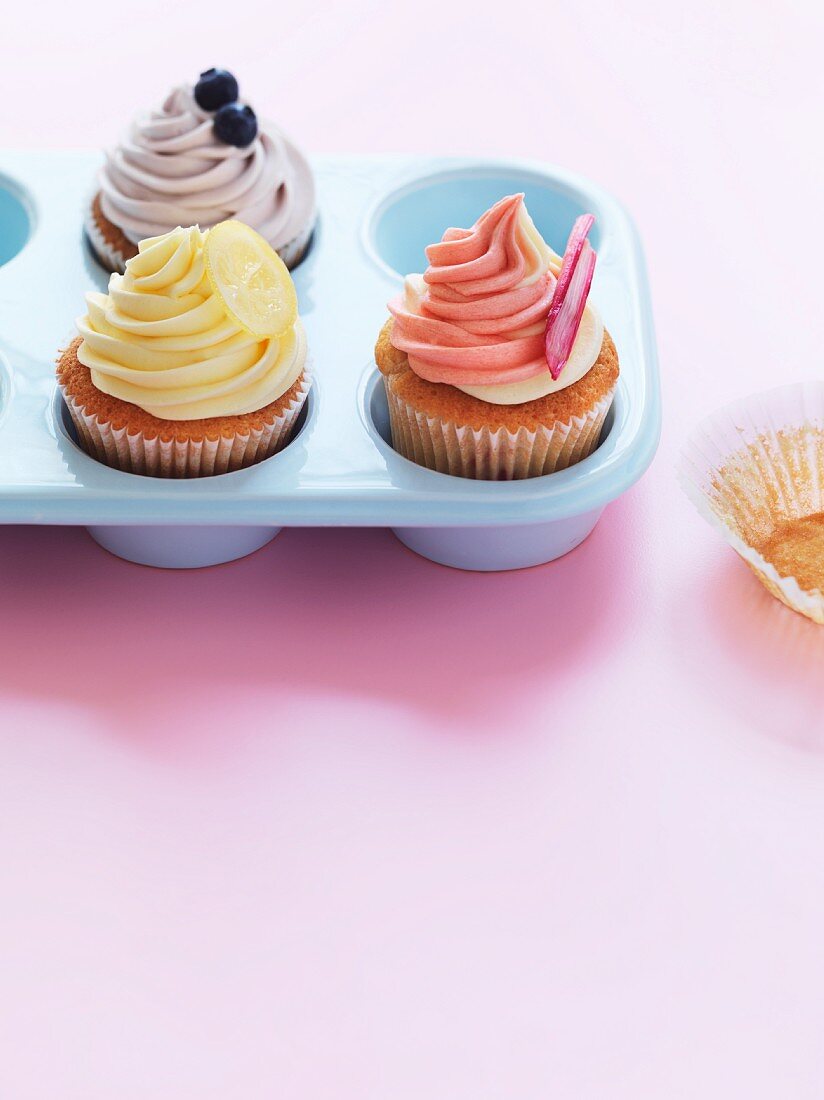 Various cupcakes in a baking mould