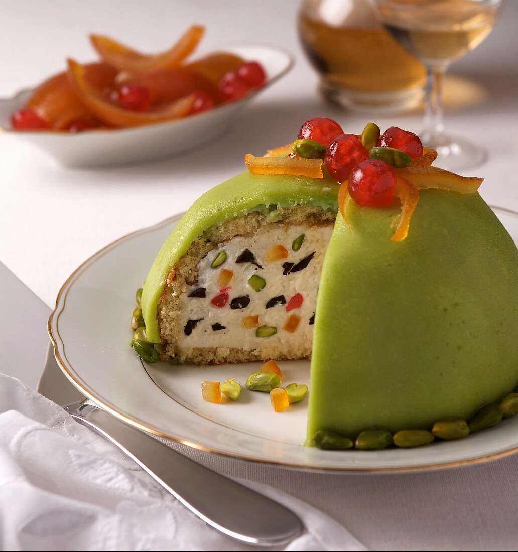 Cassata (dessert made with ricotta cream, candied fruits and pistachios, Italy)