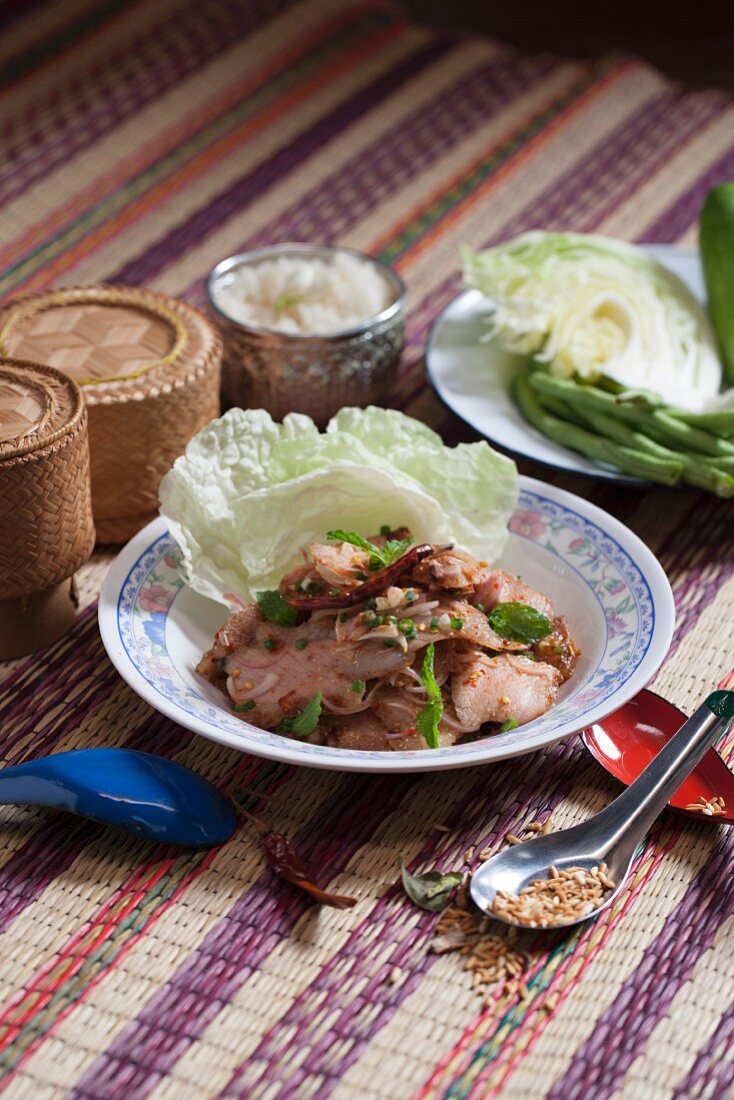 Spicy pork collar salad (Thailand)