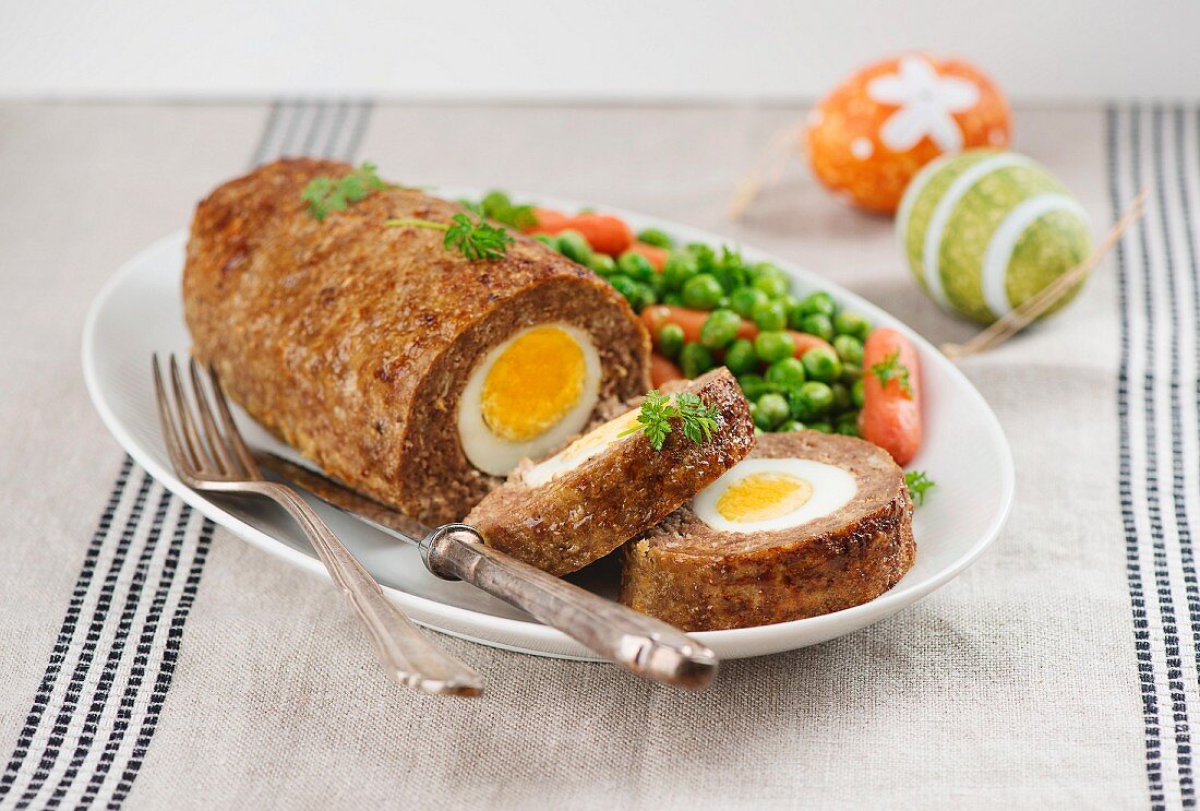 Meatloaf with egg for Easter