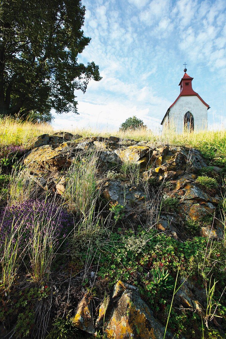 A chapel on a rocky ledge (Oberfranken, Germany)