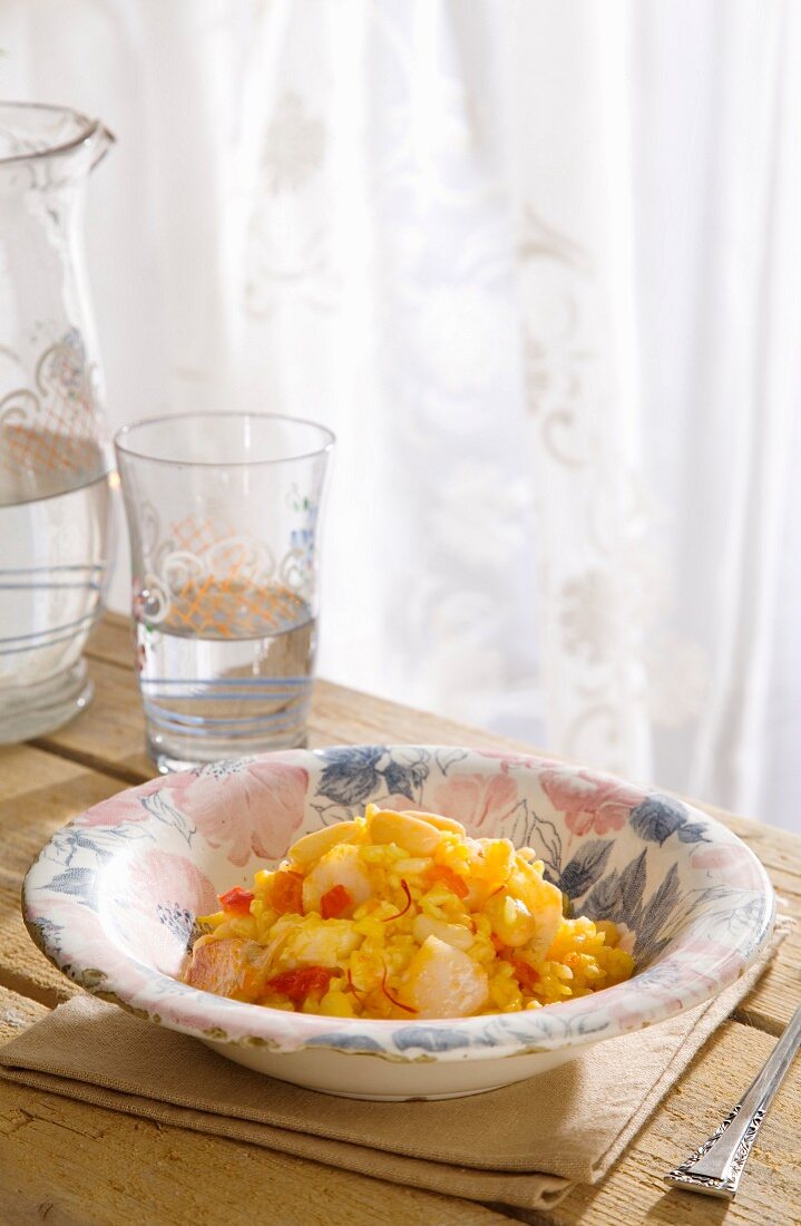 Arroz empedrado de bacalao (Stockfisch mit Reis und Bohnen, Spanien)