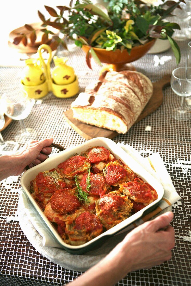 Parmigiana di carciofi (Überbackene Artischocken, Italien)