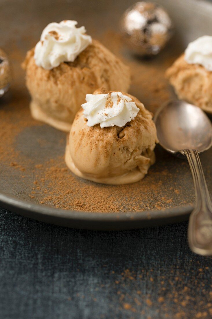 Christmas cinnamon ice cream topped with cream