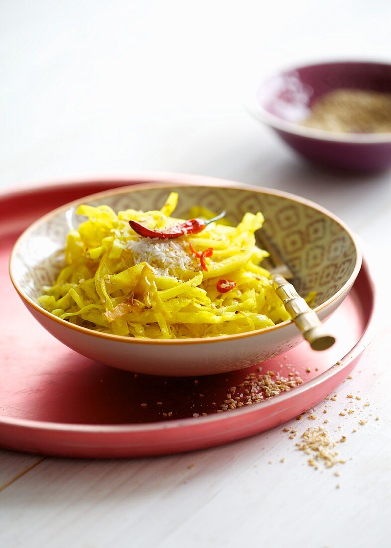 White cabbage salad with chilli peppers
