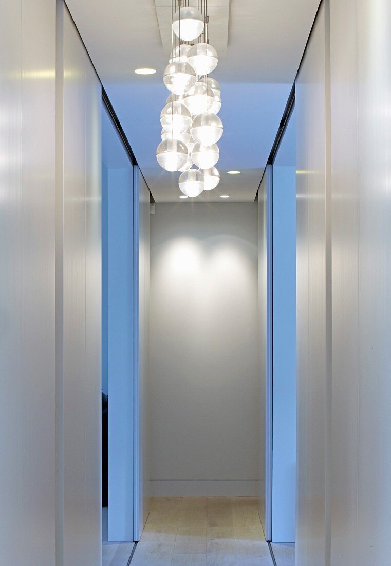 Private Apartment, London, United Kingdom. Architect: Hill Mitchell Berry, 2014. View down corridor