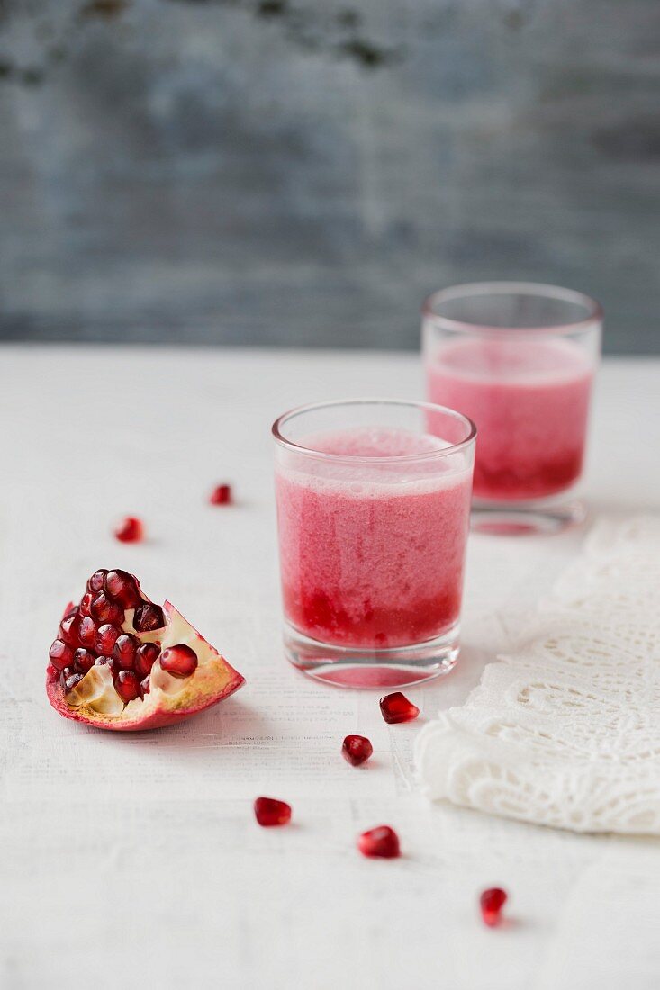 Pomegranate smoothies