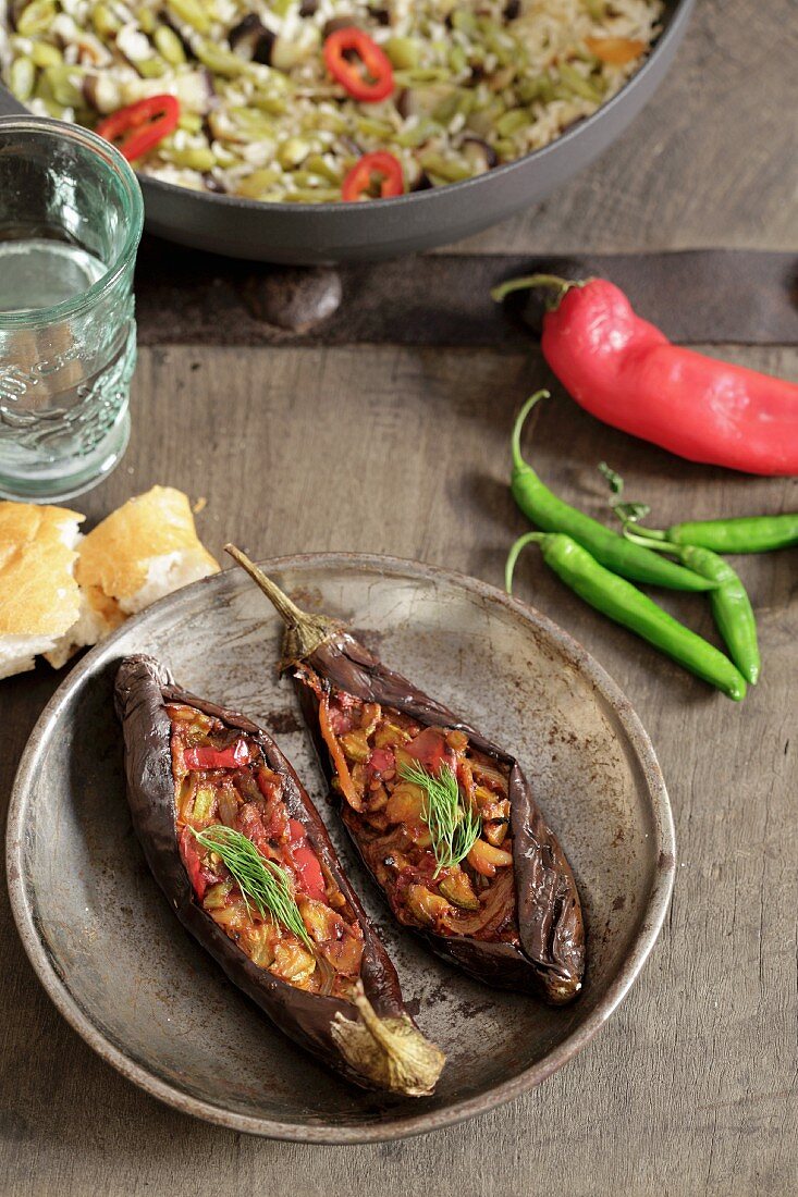 Stuffed aubergines